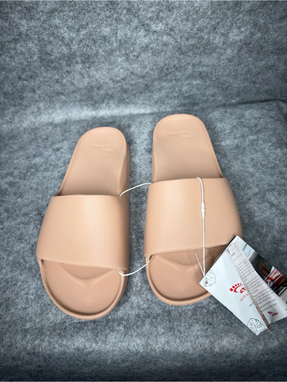 New Archies Arch Support Slides Taupe Size Men’s 10 / Women’s 11 Recovery Sandal